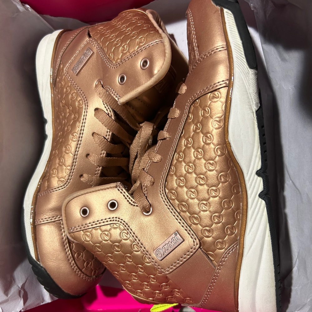 COPY - Zumba Street Boss sneakers - Sz 7